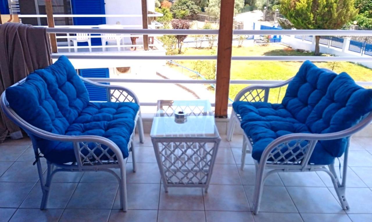 Alexandros Apartments Nydri Esterno foto